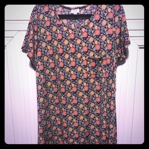 XL Carly Lularoe